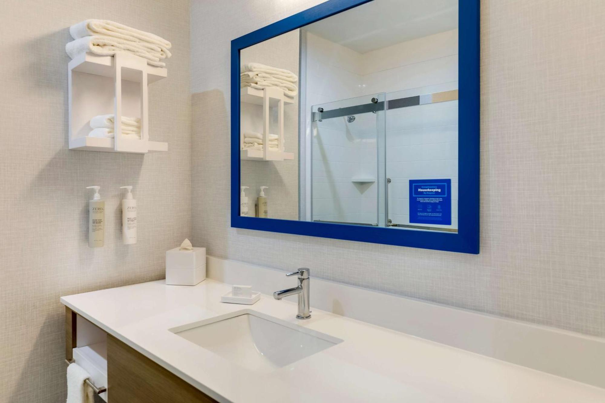 Hampton & Weatherford, Tx Hotel 3*